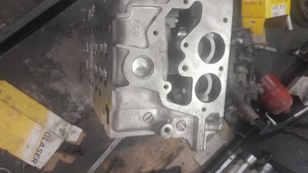 Cabeça de motor Nissan Cabstar
