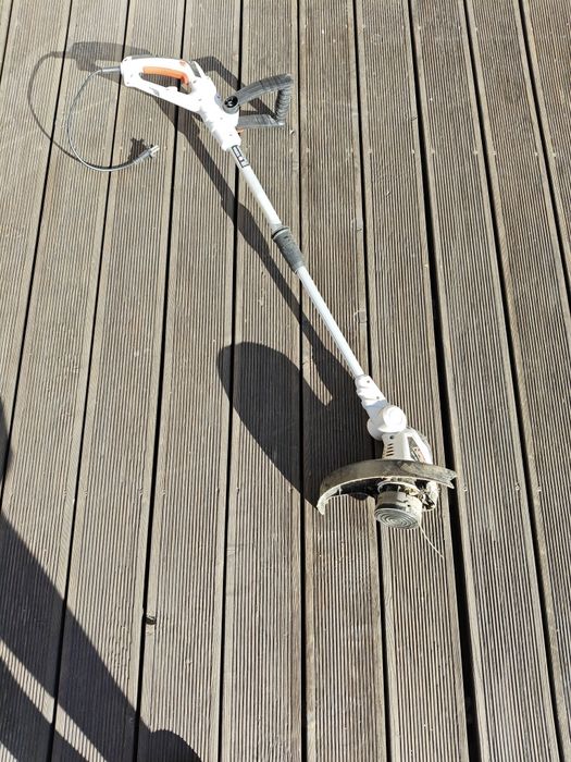 Podkaszarka NAC TE55-DW