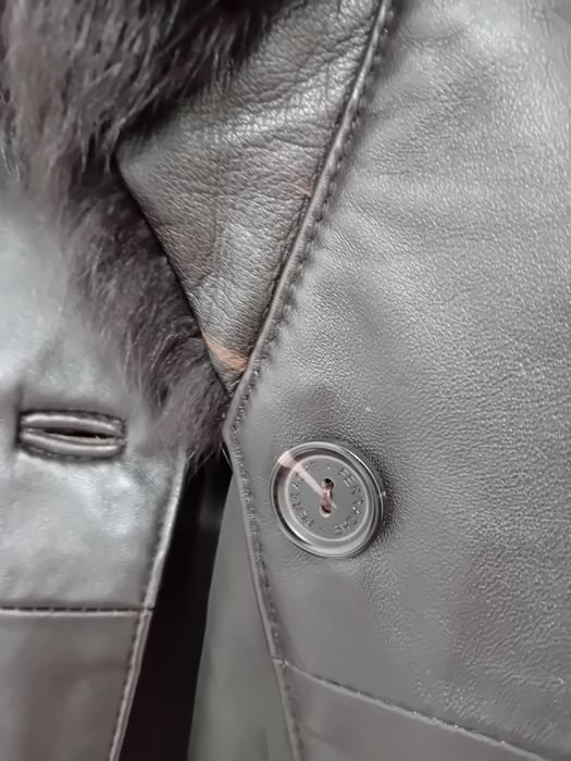 Casaco preto 100% pele - Ferrache