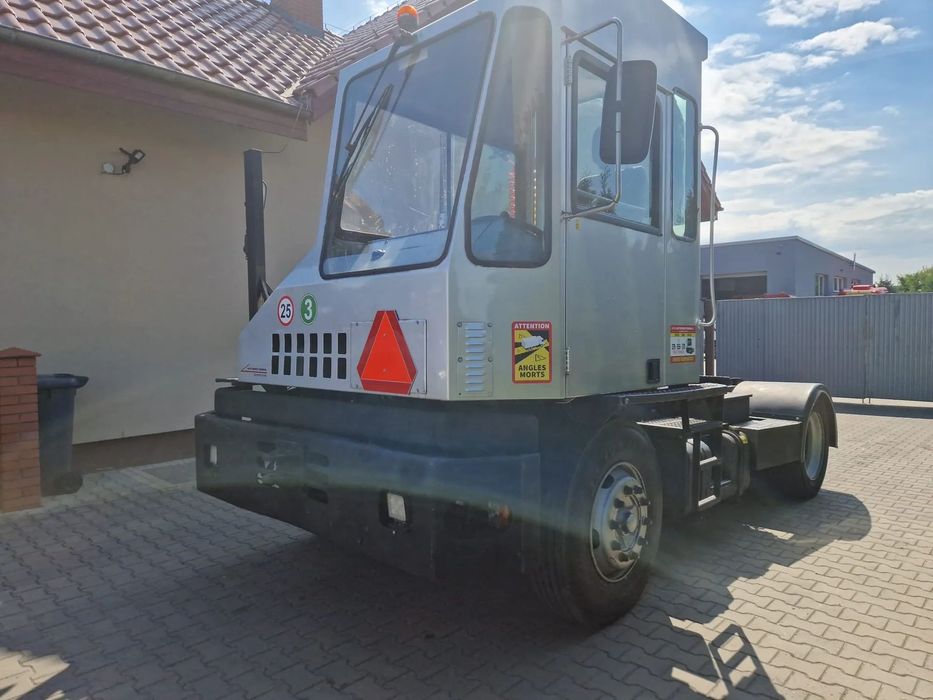 Kalmar  Kalmar - Capacity ciągnik terminalowy do przetoku naczep