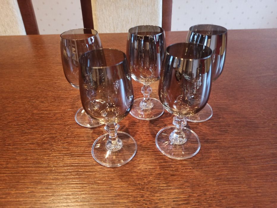 Kieliszki,szklanki z dymionego szkła