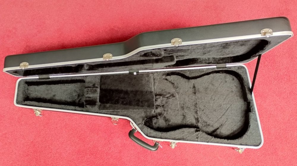 Estojo CORT para guitarra elétrica