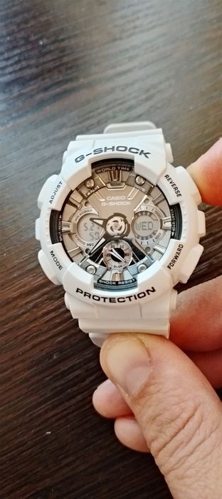 Casio G-Shock GMA-S120