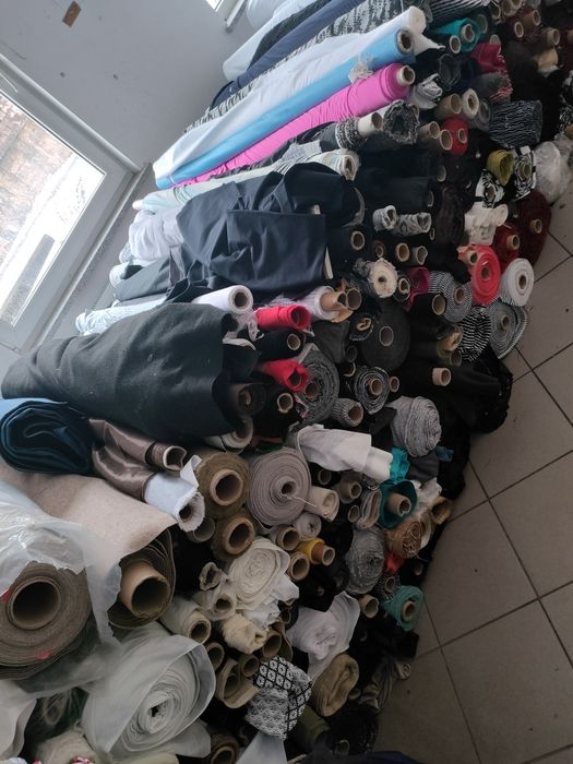 4 zł / kg Tkaniny na wagę, materiały.. Dzianiny, minimum 50kg
