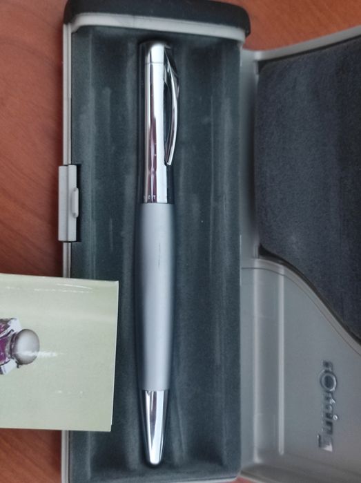 Rotring Initial Prateada - Caneta de Aparo com estojo