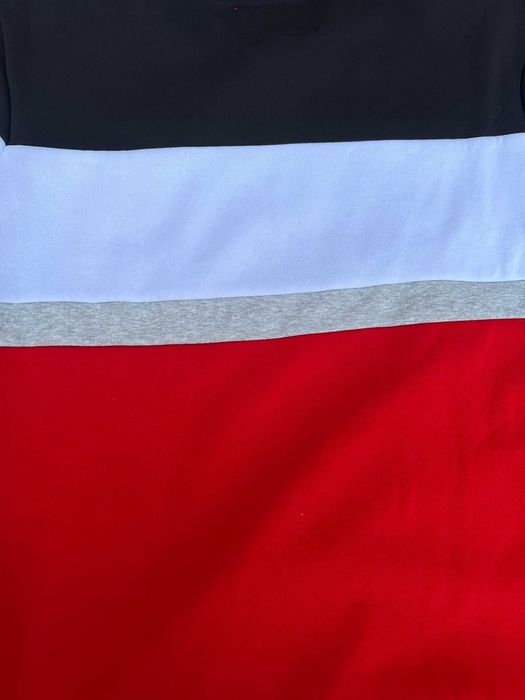 sweat Guess vermelha e branca M