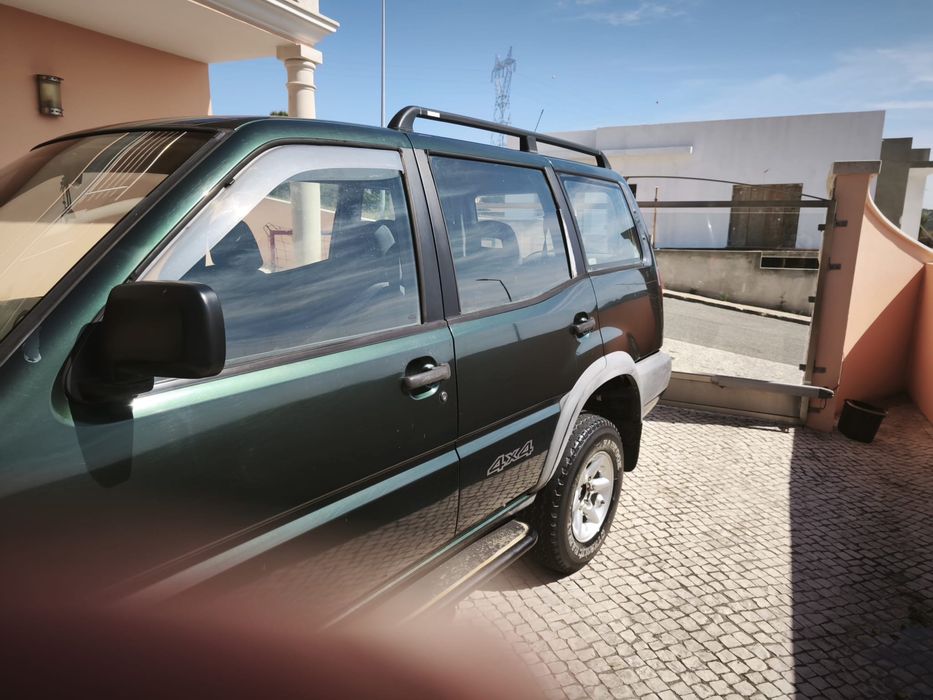 Nissan Terrano 2.7TDI