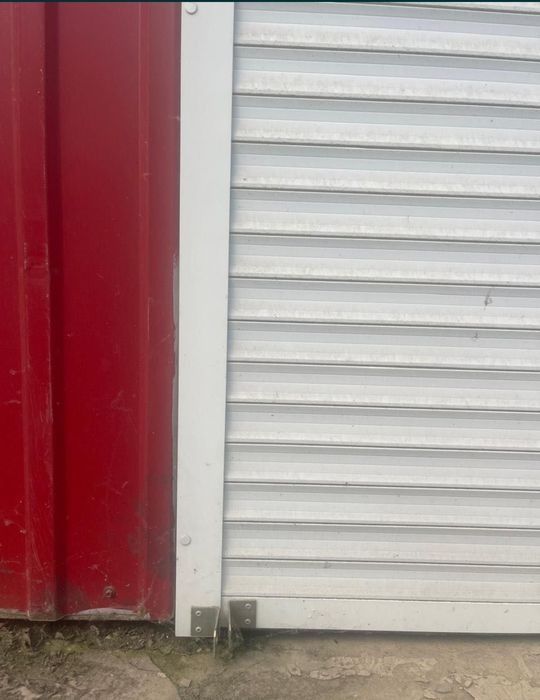 Ролет б.у . 2600 х 2500 Роллеты.  На гараж!