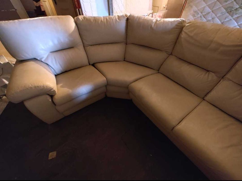 Sofá de Pele Verdadeira Como Novo