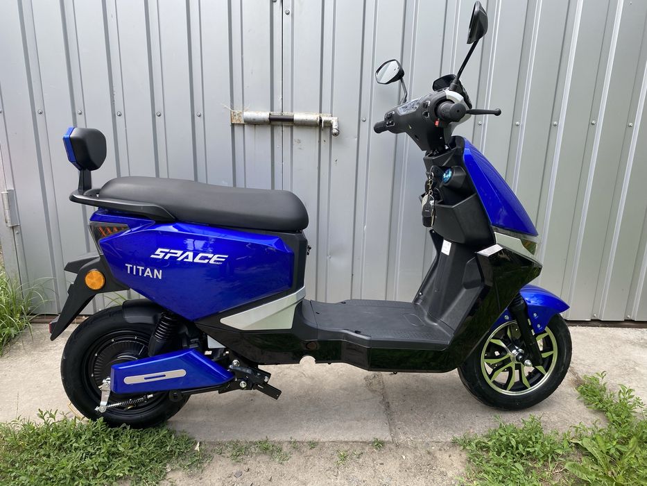 Новий електроскутер SPACE TITAN