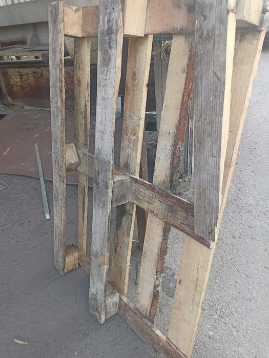 Продам поломанные палеты (поддоны). Для ЗСУ безкоштовно.