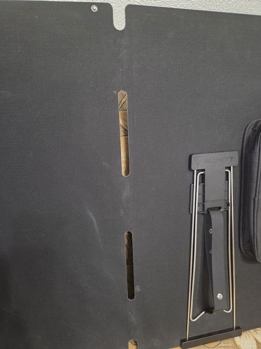 Сонячна панель, зарядний пристрій