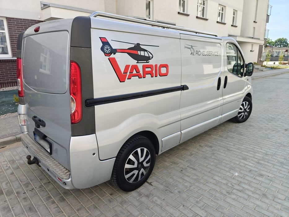 Opel Vivaro L2H1 2.5CDTI LIFT klimatyzacja kamera cofania