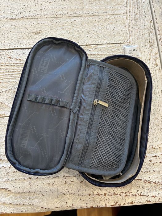 Piórnik St. right w makaroniki