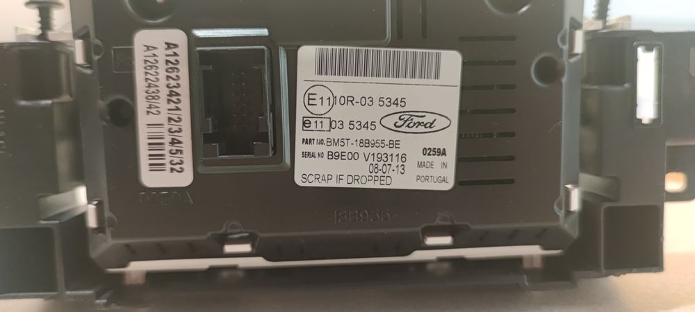 Інформаційний дисплей Ford Kuga 2 2013р  BM5T-18B955-BE