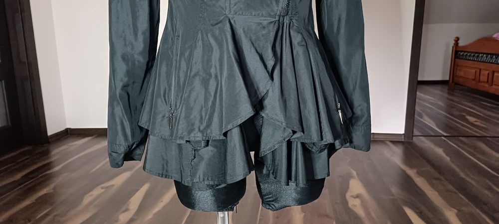 Płaszcz cienki taliowany XS mohito