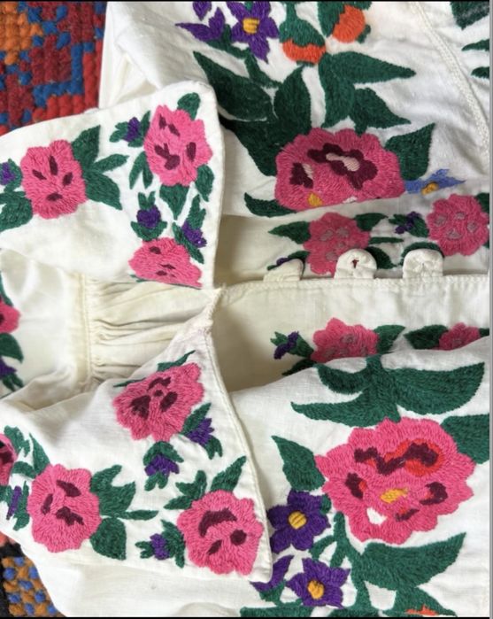 Дуже гарна вишиванка