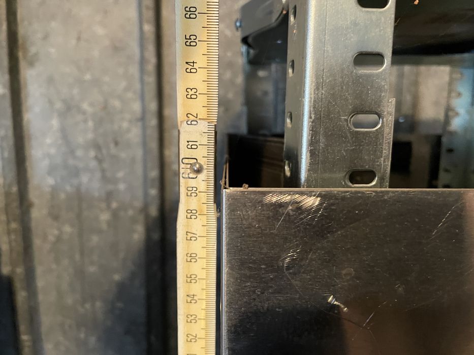 Okap wyspowy dobrej jakosci