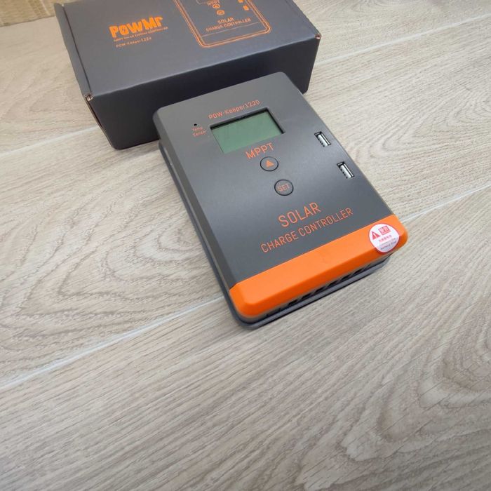 Контроллер солнечных панелей MPPT Keeper 1220 12/24 вольта