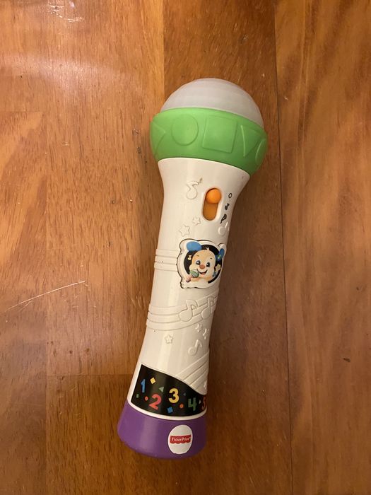 Fisher-Price Ucz się i śmiej! Mikrofon Malucha - Śpiewaj i nagrywaj! F