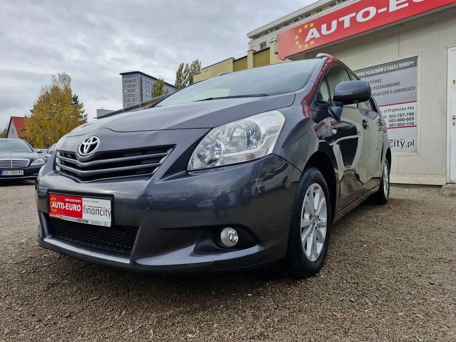 Toyota Verso 1.6 benz, gwarancja ,bogata wersja, serw ASO, stan wzorowy!