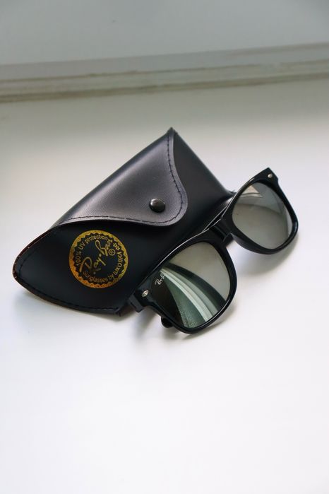 RayBan Wayfarer Sunglasses