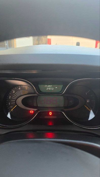 Renault Captur — fotografia 12
