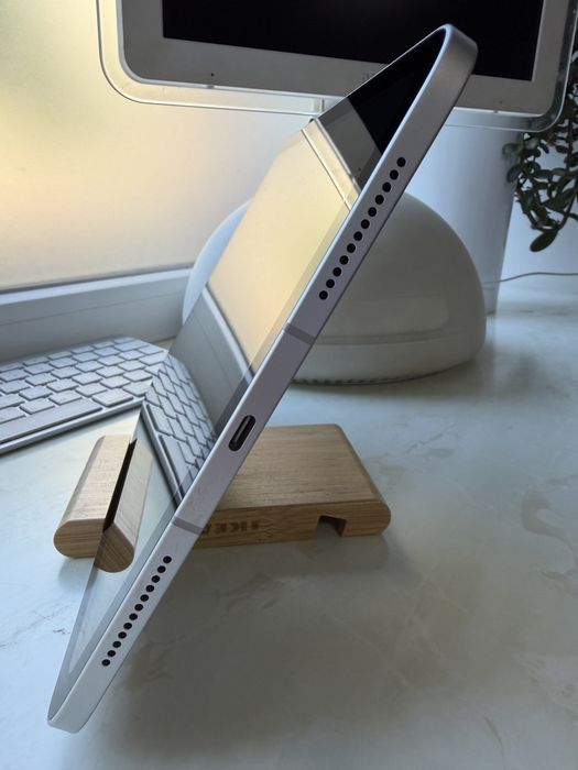 iPad 11 128Gb Silver WiFi+LTE Стан Нового. Гарантія від Apple 100% АКБ