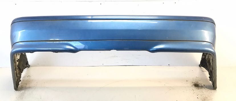 Para choques tras Mercedes C Class W202