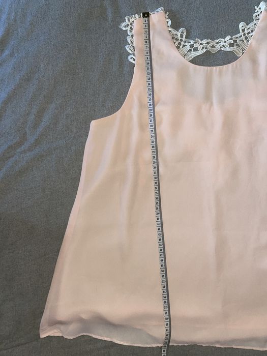 Top rosa com renda