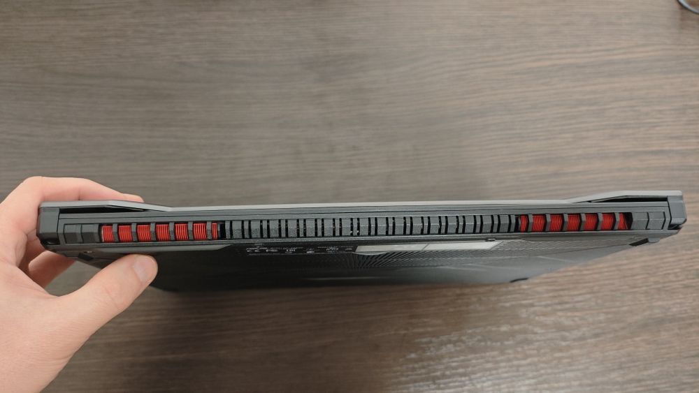 Игровой ноутбук Asus TUF Gaming FX505D 2060