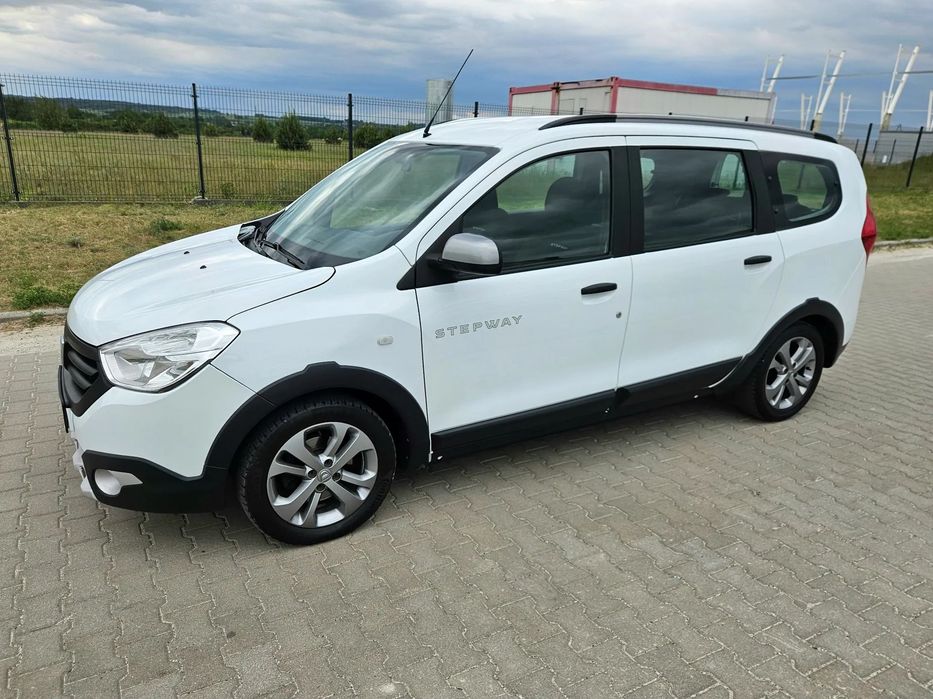 Dacia Lodgy StepWay 1.5 DCi 110KM! 7 foteli! Klima Alu! PDC! Zadbana! ORYGINAŁ