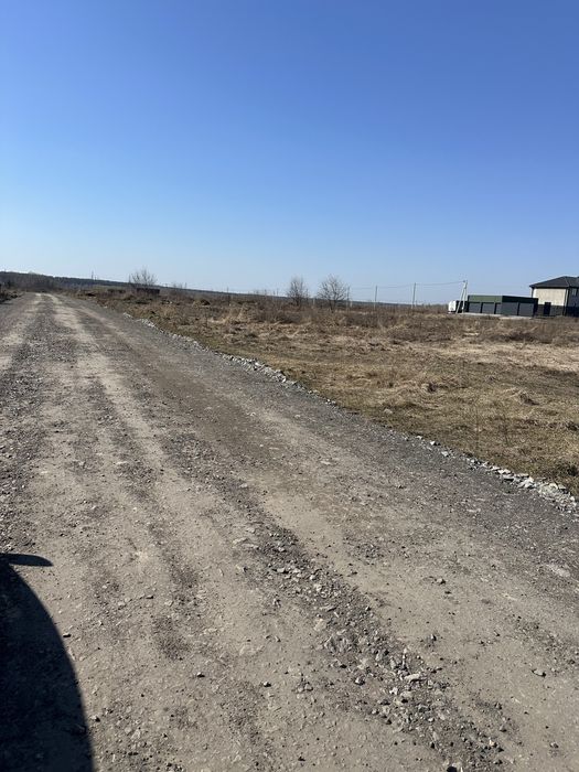 Нові Петрівці, ділянка 5 соток будівництво
