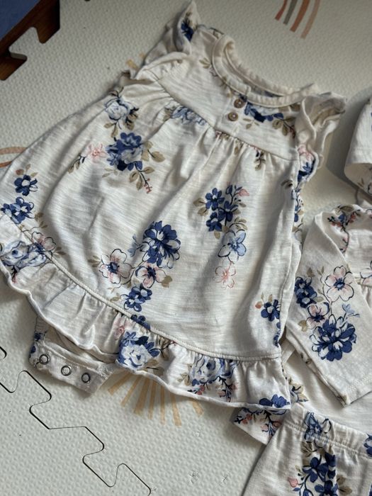 Комплект Carters кофта лосини сукня