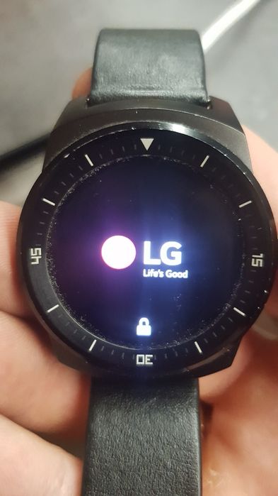 Smartwatche LG G watch R W110