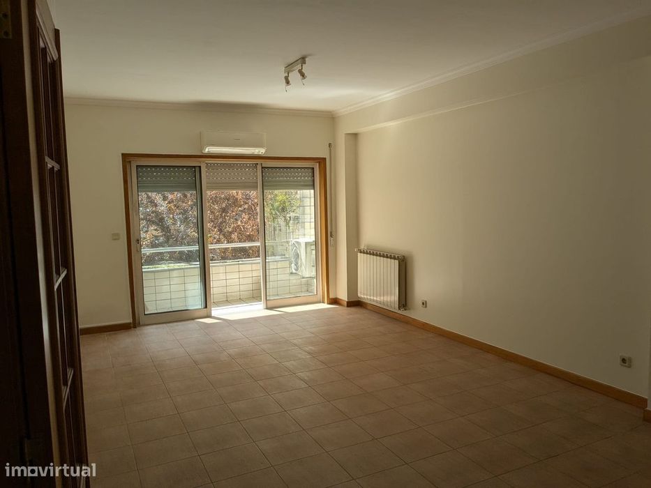 T2 com aquecimento central e ar condicionado