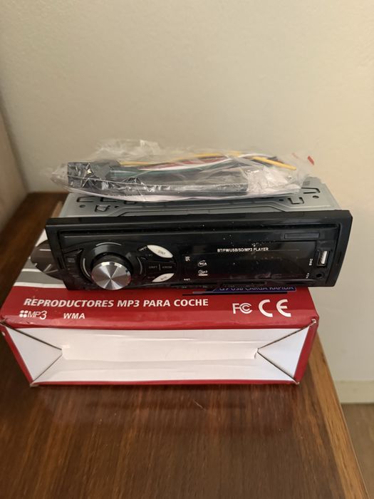 Auto radio compeltamento novo