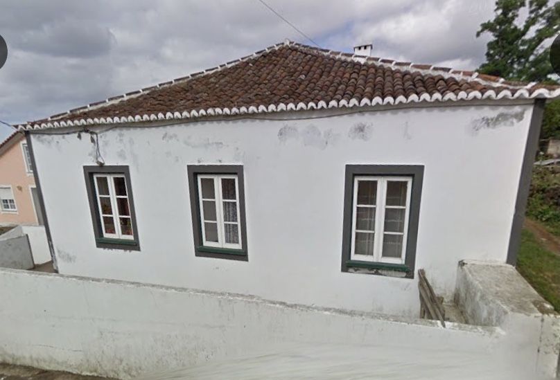 Casa São Bartolomeu Regatos - Terceira (Excelente Negócio)