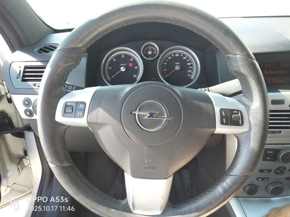 Opel Astra GTC 1.3 cdti