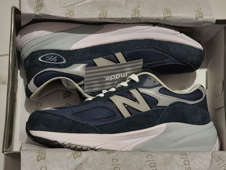 Оригінал 100% кросівки NEW BALANCE 990v6  EURO 42
