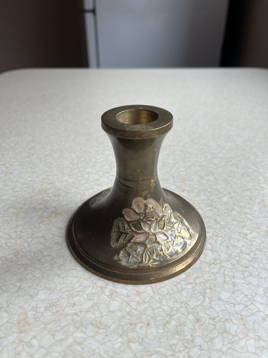 Mosiężny świecznik malowany ręcznie