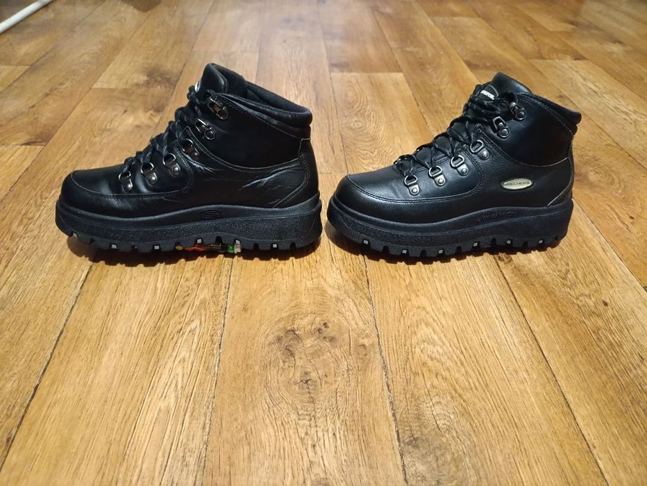 Skechers ( Жіночі черевики)