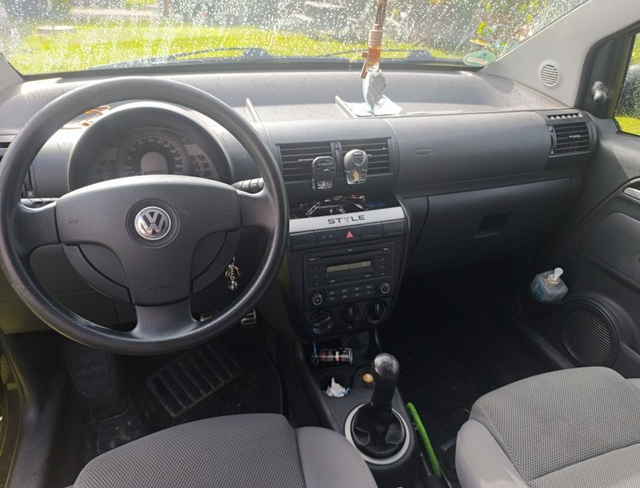 Sprzedam VW Fox rok 2010