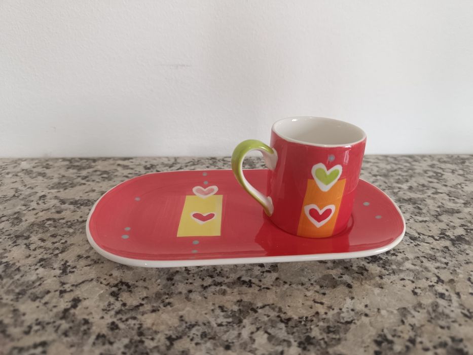 Chávena de café com pires