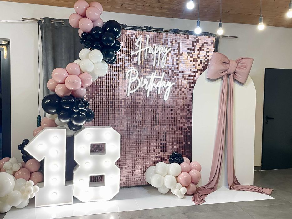 Ścianki balonowe Dekoracje okolicznościowe Chrzest Studniówka Komunia
