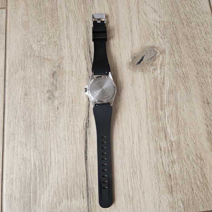 Casio edifice EFV 100l