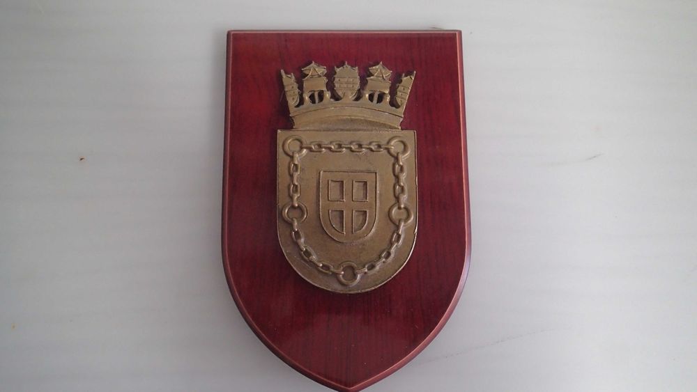 Cresta antiga do Comando Naval Português  em madeira e Bronze