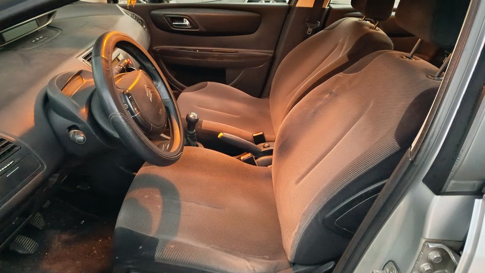 Citroen C4 1.6 Hdi — photo 5