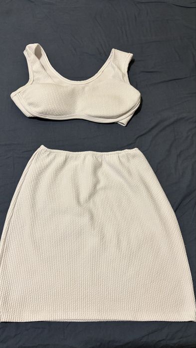 Roupas usadas… tamanho P/S
