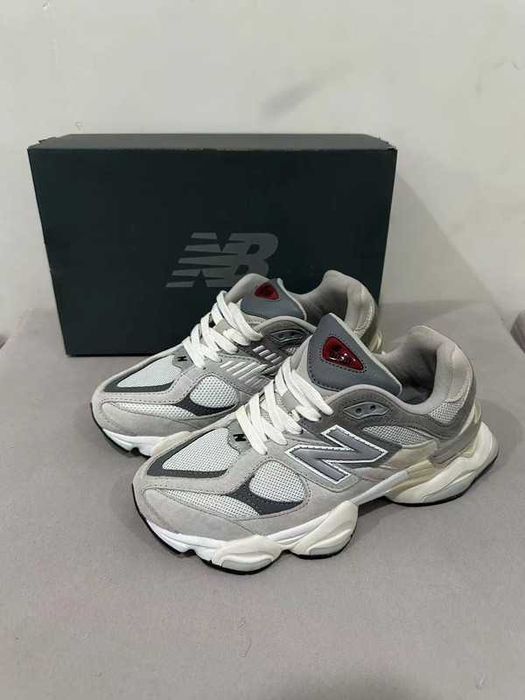 New Balance 9060 Rain Cloud Grey R.42